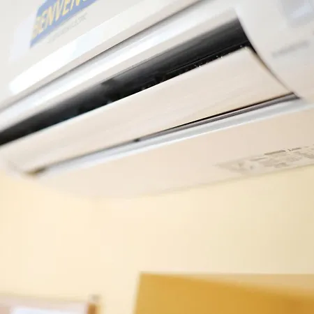 Πανσιόν Oasi 83 3*