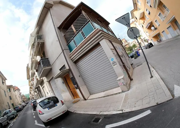 بيت ضيافة Oasi 83 سان بنيديتّو ديل ترونتو